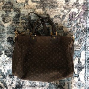 Authentic Louis Vuitton bag